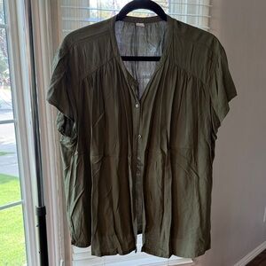 Old Navy Olive Button-Up Blouse